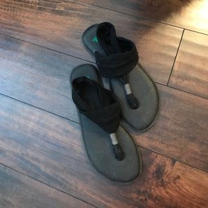 Sanuk Sandals